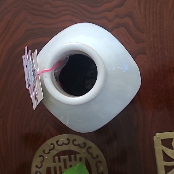 Patterned Milk Bottle Vase - Picture 4 of 11